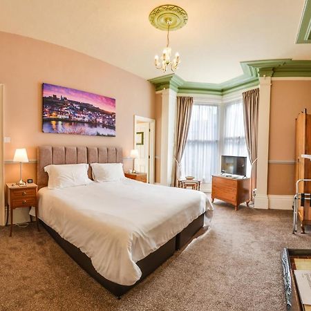 ويتبي Pannett House Bed & Breakfast, Beautiful Victorian Residence المظهر الخارجي الصورة
