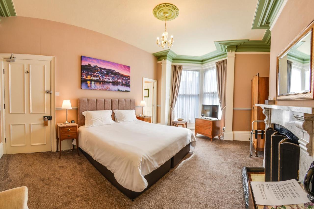 ويتبي Pannett House Bed & Breakfast, Beautiful Victorian Residence المظهر الخارجي الصورة