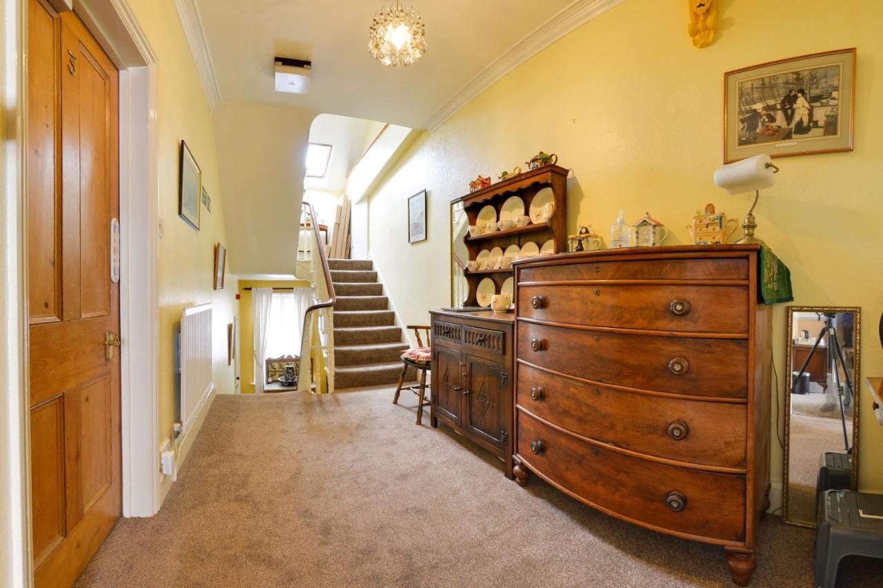 ويتبي Pannett House Bed & Breakfast, Beautiful Victorian Residence المظهر الخارجي الصورة