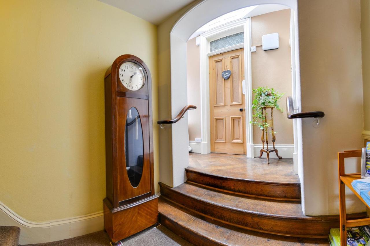 ويتبي Pannett House Bed & Breakfast, Beautiful Victorian Residence المظهر الخارجي الصورة