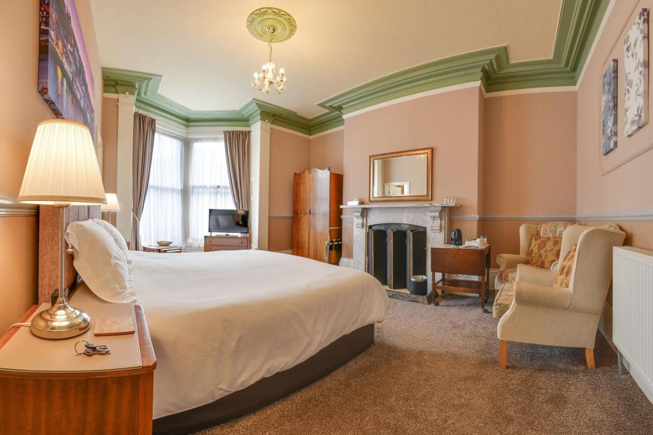 ويتبي Pannett House Bed & Breakfast, Beautiful Victorian Residence المظهر الخارجي الصورة