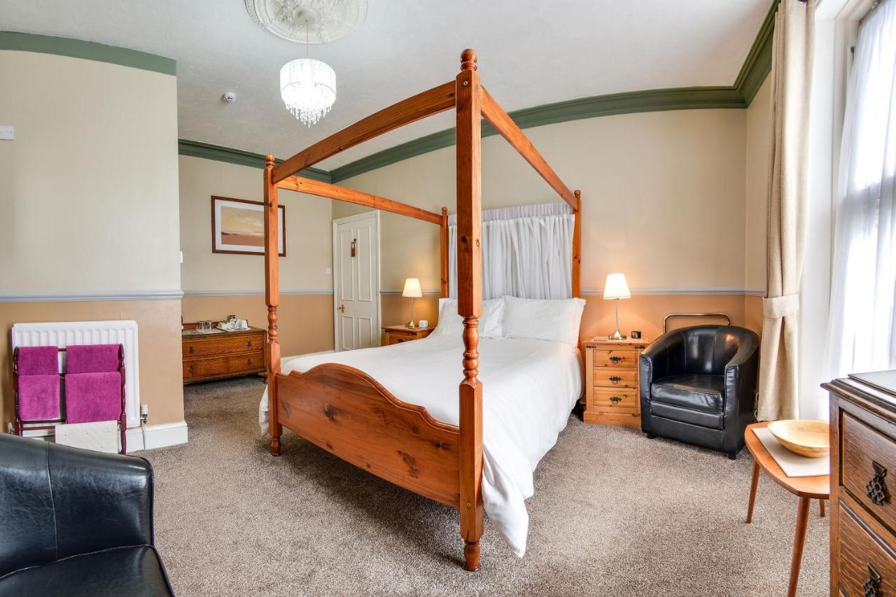 ويتبي Pannett House Bed & Breakfast, Beautiful Victorian Residence المظهر الخارجي الصورة