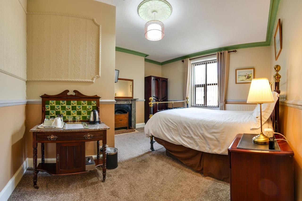 ويتبي Pannett House Bed & Breakfast, Beautiful Victorian Residence المظهر الخارجي الصورة